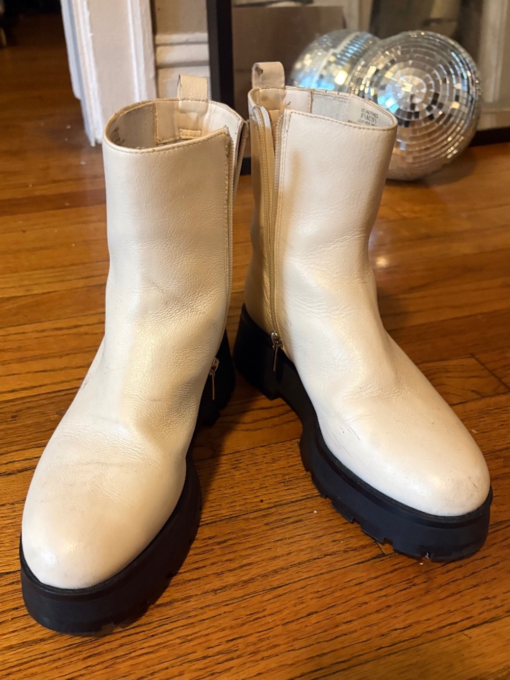 Vince Camuto Neframes Boots - White